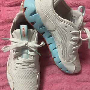 Reebok White and Blue Sneakers